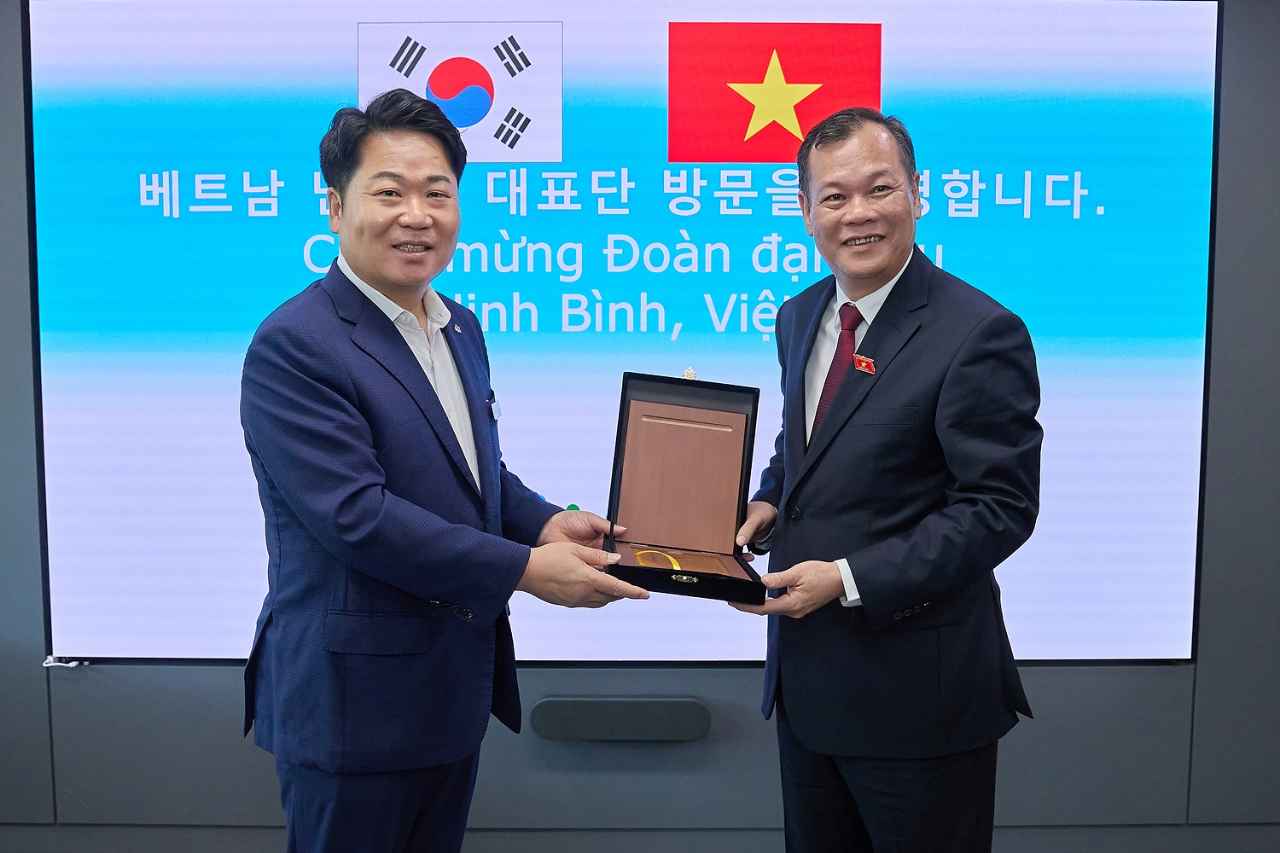 아산시, 베트남 닌빈성 대표단과 상호결연 협력 강화 논의